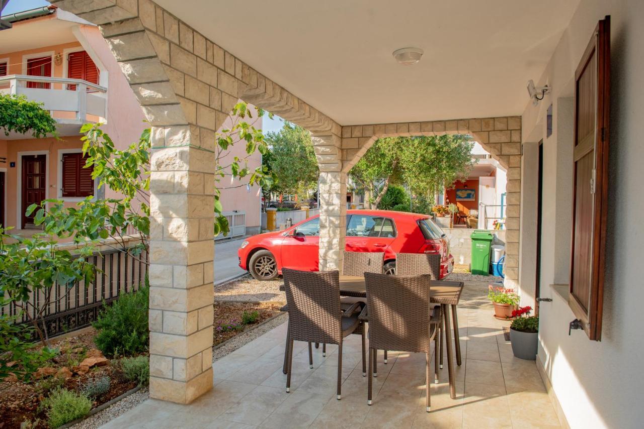 Apartman Bozica Vir Exterior photo